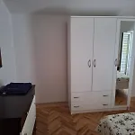 Apartman With Parking Space Rab - 24682 *