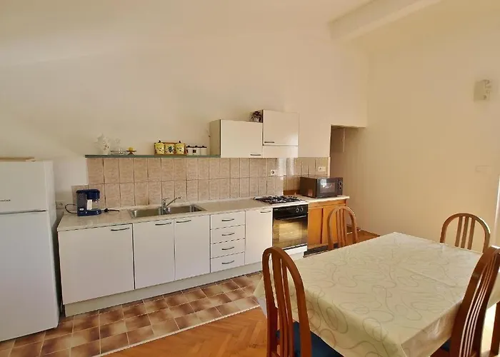 Apartamento With Parking Space Rab - 24682 *